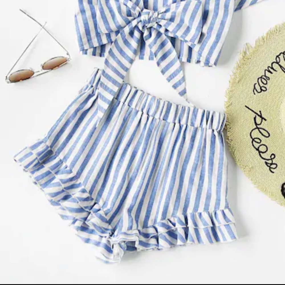 Striped shorts